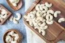 Premium Classic Cashews